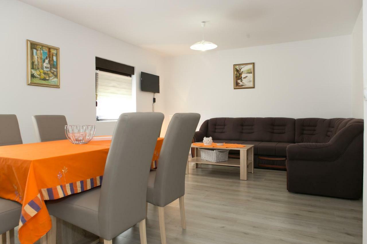 Apartman Lori Otočac 外观 照片
